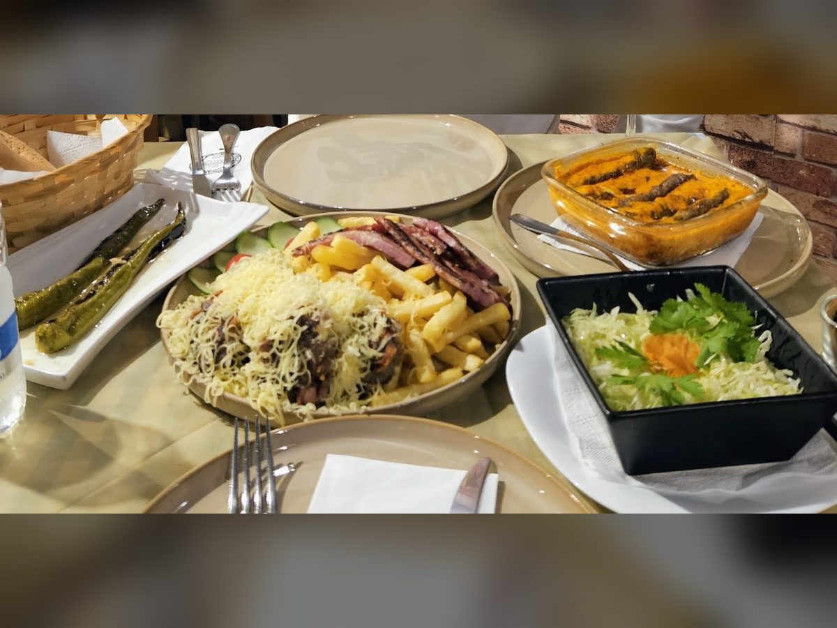 Ćevapi merak, house favourite at Familija